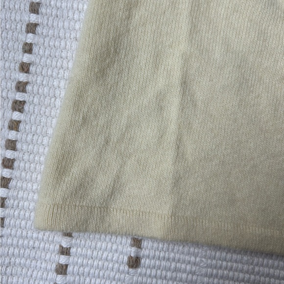 Designer vintage Chaiken and Capone pale yellow sweater top - Picture 7 of 7